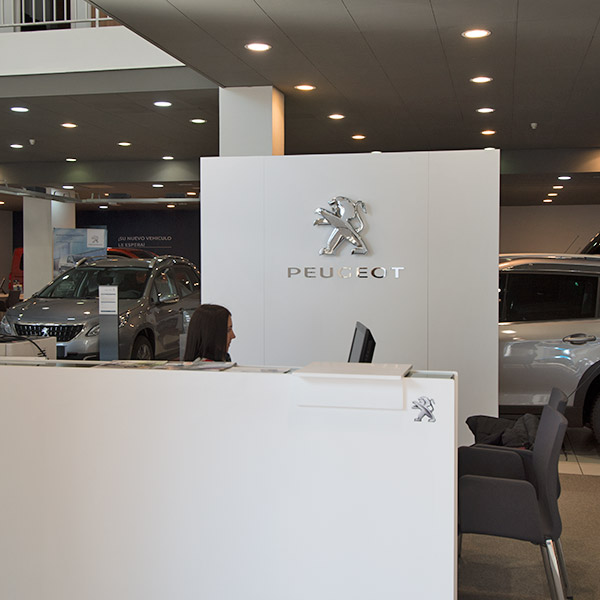 Concesionario Oficial Recambios Peugeot Poble Nou Barcelona